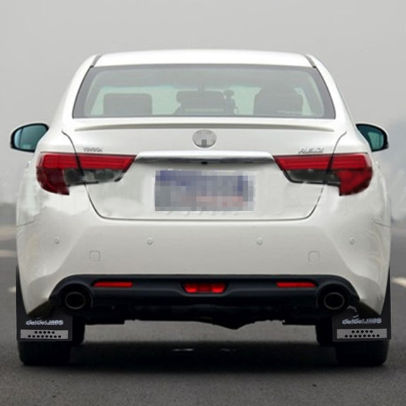 2 PCS WS-003 Premium Heavy Duty Molded Splash Mud Flaps Auto Front and Rear Guards, Small Size, Random Pattern Delivery(Black)