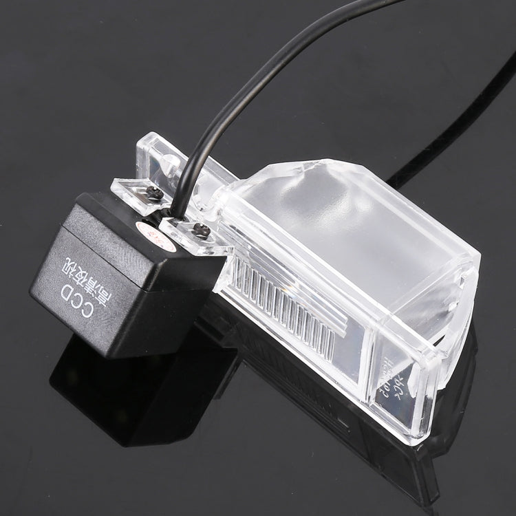 656x492 Effective Pixel HD Water-resistant 4 LED Night Vision Wide Angle Car Rear View Backup Reverse Camera for Nissan Patrol 2017-2018 / Kicks 2017-2018