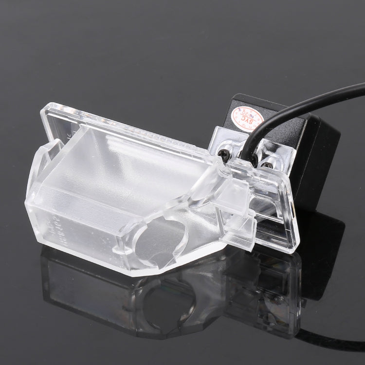 656x492 Effective Pixel HD Water-resistant 4 LED Night Vision Wide Angle Car Rear View Backup Reverse Camera for Nissan Patrol 2017-2018 / Kicks 2017-2018
