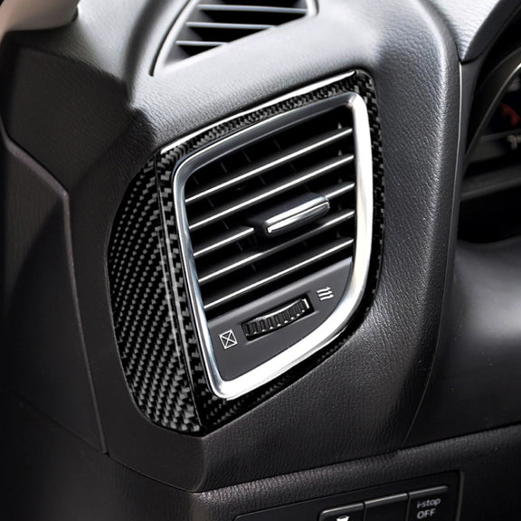 Car Carbon Fiber Right and Left Air Outlet Decorative Sticker for Mazda Axela 2014 / 2017-2018