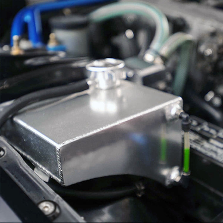 Car Modified Triangle Aluminum Alloy Cooling Water Tank Bottle Can for Nissan (Silver)