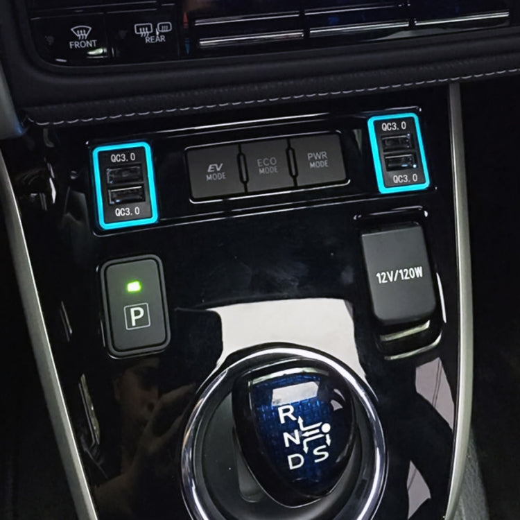 Car QC3.0 Fast Charge USB Interface Modification Charger for Toyota, Fuse to Take Power(Ice Blue Light)