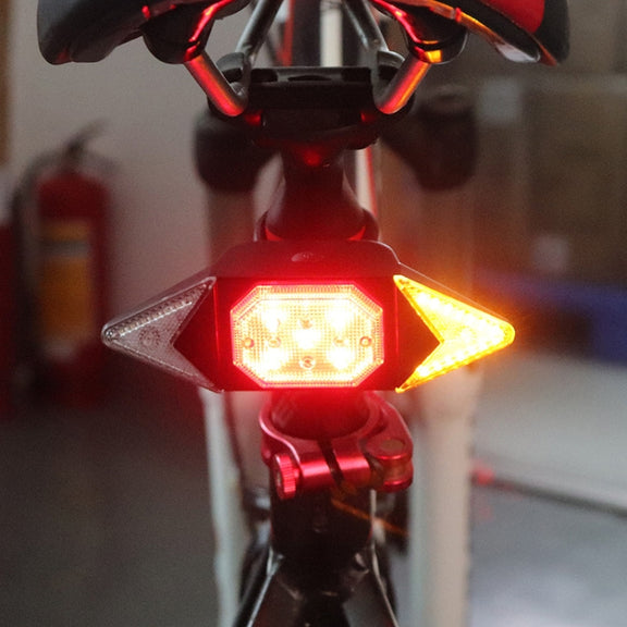 USB Rechargeable Bicycle Turn Light Wireless Remote Control Bike Tail Light