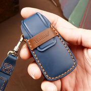 Hallmo Car Cowhide Leather Key Protective Cover Key Case for Audi A6L / A8L / A4 / A7 / A5 A Style(Black)