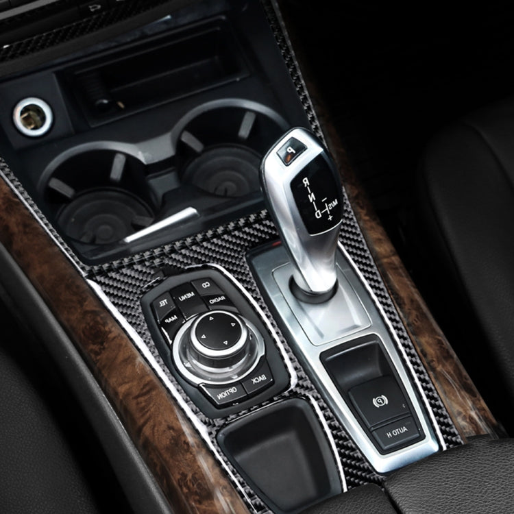 Car Carbon Fiber Water Cup Holder Decorative Sticker for BMW E70 X5 / E71 X6 2009-2013, Right Drive