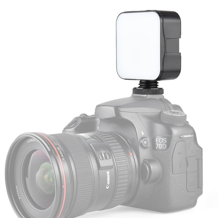 YELANGU LED01 49 LED Video Light for Camera / Video Camcorder (Black)