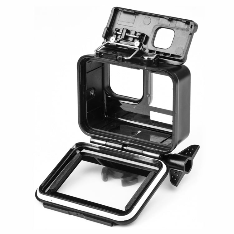 50m Water-resistant Housing Protective Case with Buckle Basic Mount & Screw for GoPro HERO10 Black / HERO9 Black (Black)