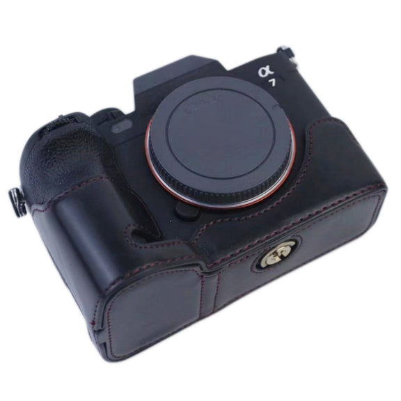 1/4 inch Thread PU Leather Camera Half Case Base for Sony A7 IV (Black)