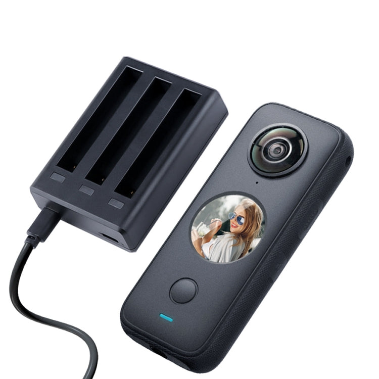 Tri-Slot Batteries Fast Charger for Insta360 One X2(Black)