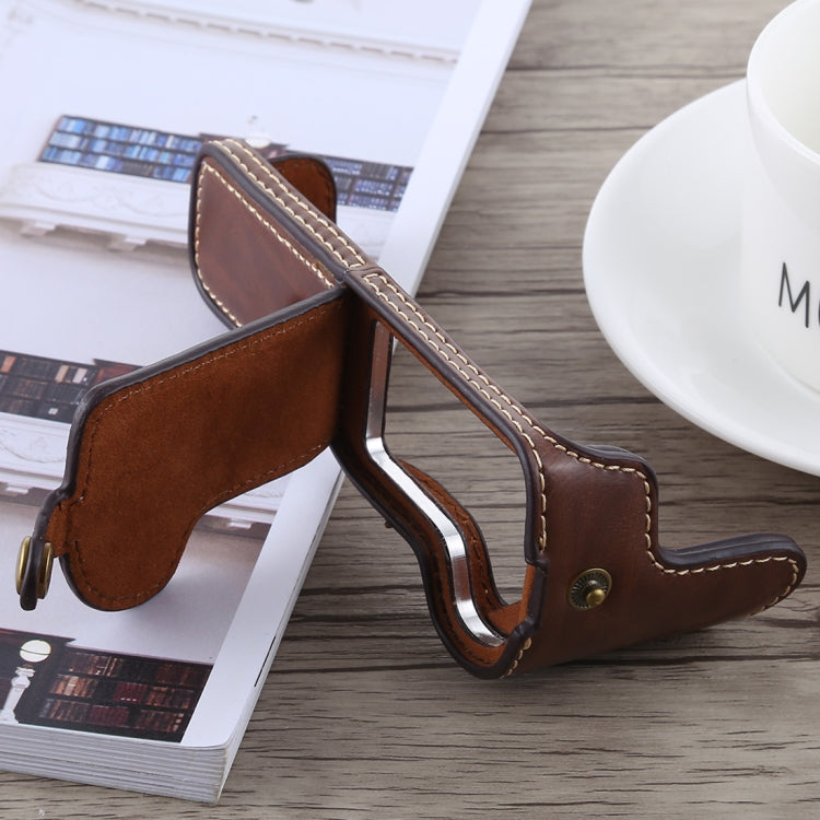 1/4 inch Thread PU Leather Camera Half Case Base for Canon EOS M5(Coffee)