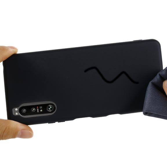 For Sony Xperia 1 III Pure Color Liquid Silicone Shockproof Full Coverage Case(Black)
