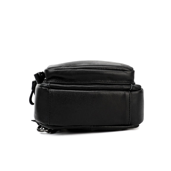 Men Leather Chest Bag Retro Shoulder Bag(Black)