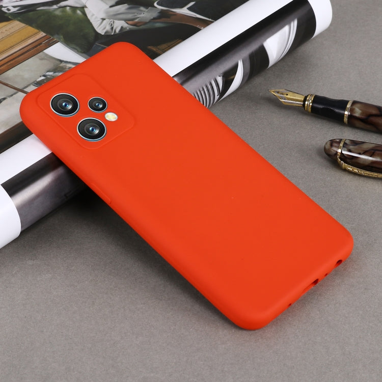 For OPPO Realme 9 Pro+ 5G Global Pure Color Liquid Silicone Shockproof Full Coverage Phone Case(Red)