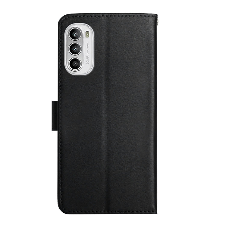 For Motorola Moto G52 Genuine Leather Fingerprint-proof Horizontal Flip Phone Case(Black)