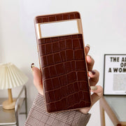 For Google Pixel 7 Crocodile Texture Genuine Leather Electroplating Phone Case(Brown)