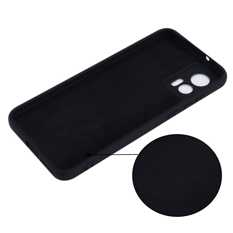 For Motorola Edge 30 Lite 5G / 30 Neo 5G Pure Color Liquid Silicone Shockproof Phone Case(Black)