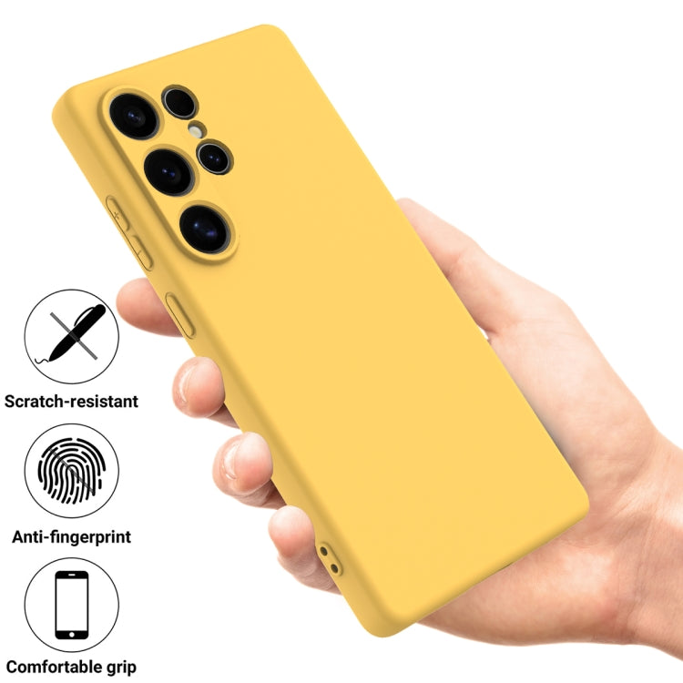 For Samsung Galaxy S25 Ultra Color Liquid Silicone Phone Case(Yellow)