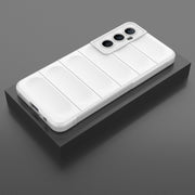 For Realme C65 4G Global Magic Shield TPU + Flannel Phone Case(White)