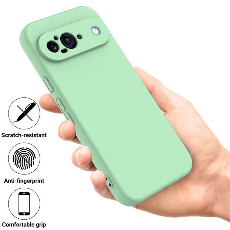 For Google Pixel 9 Pure Color Liquid Silicone Shockproof Phone Case(Green)