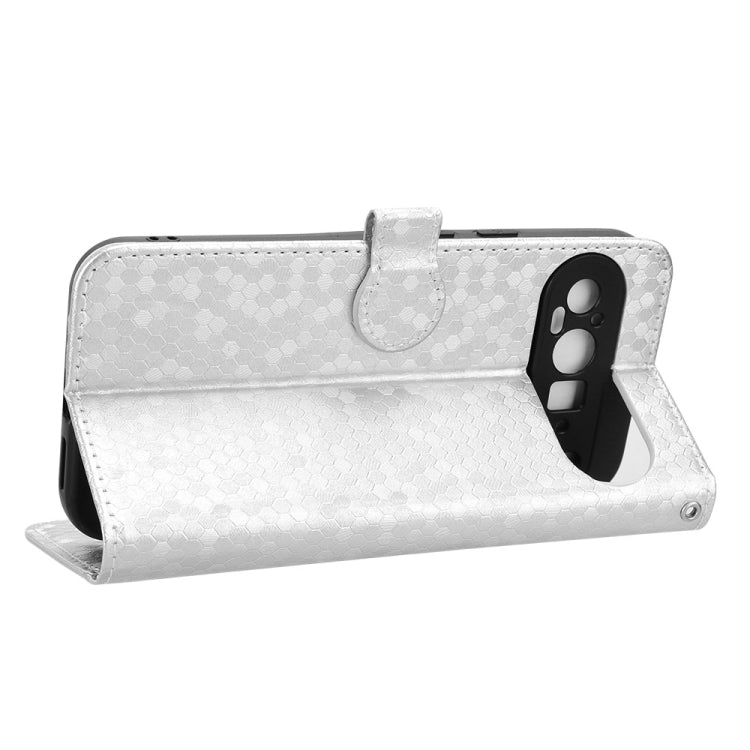 For Google Pixel 9 Honeycomb Dot Texture Leather Phone Case(Silver)