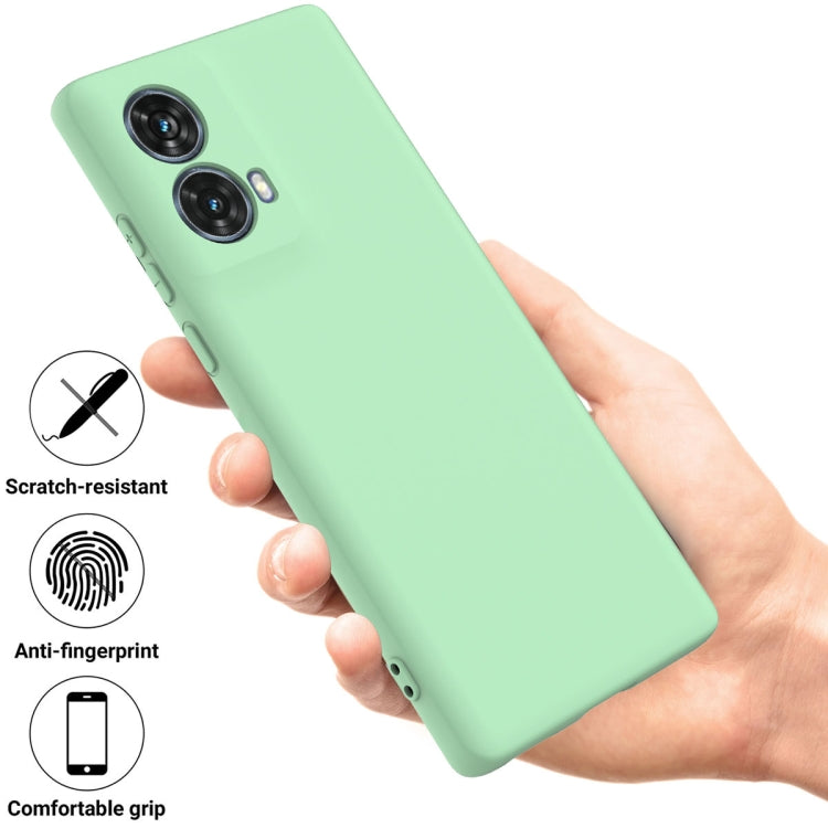 For Motorola S50 Neo Solid Color Liquid Silicone Dropproof Full Coverage Phone Case(Green)