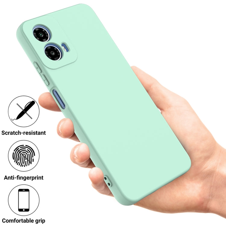 For Motorola Moto G45 Solid Color Liquid Silicone Dropproof Full Coverage Phone Case(Green)