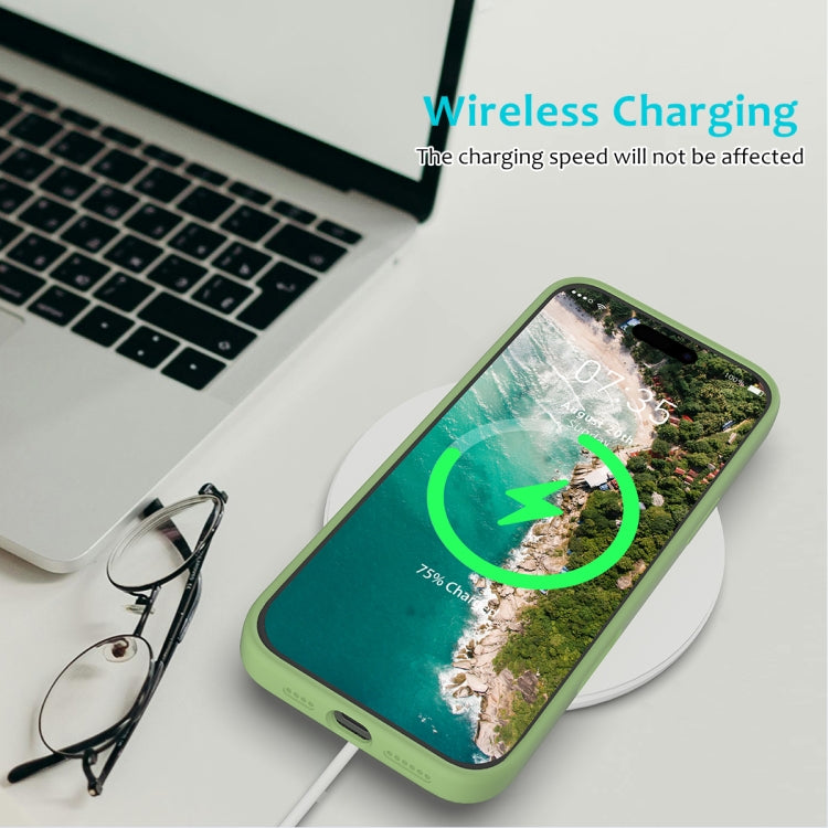 For iPhone 16 Pro Max Solid Color Silicone Phone Case(Mint Green)