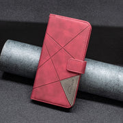 For iPhone 16 Pro Max Magnetic Buckle Rhombus Texture Leather Phone Case(Red)