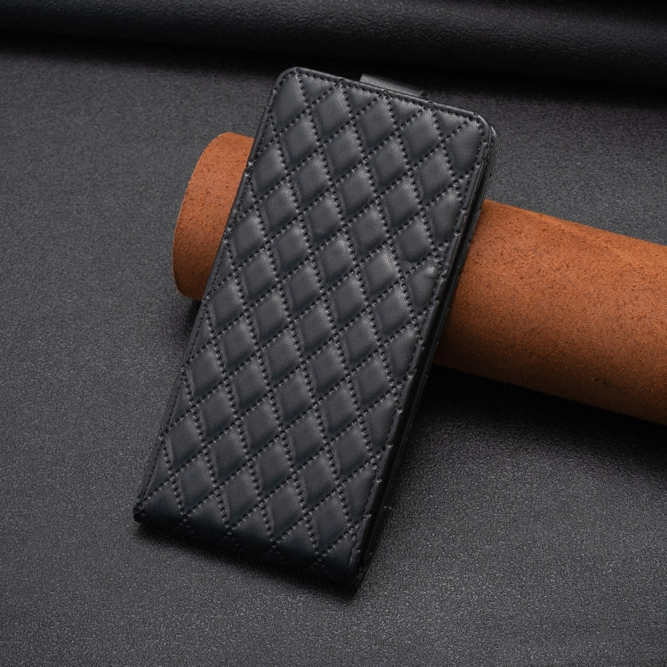 For iPhone 16 Plus Diamond Lattice Vertical Flip Leather Phone Case(Black)