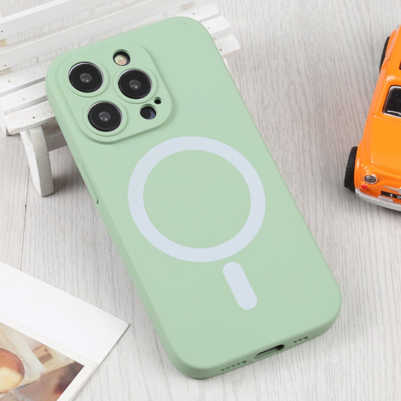 For iPhone 16 Liquid Silicone Magsafe Phone Case(Green)