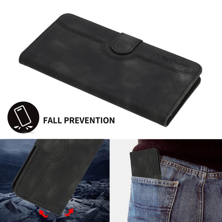 For iPhone 17 Heart Pattern Skin Feel Leather Phone Case(Black)