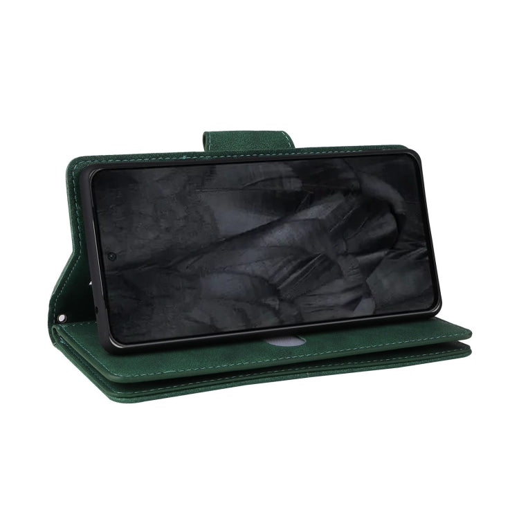 For Google Pixel 8 Pro Rivet Buckle 9 Cards Three Fold Leather Phone Case(Green)