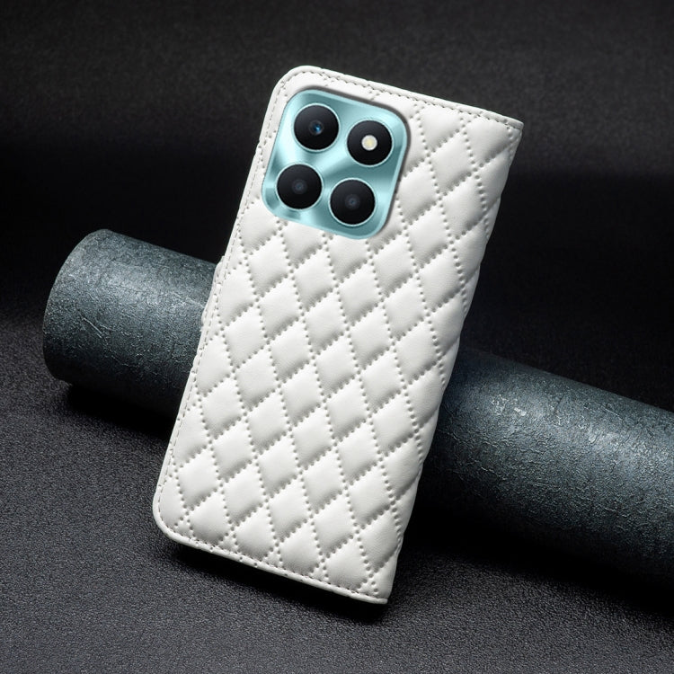 For Honor X6a Diamond Lattice Wallet Flip Leather Phone Case(White)