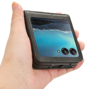 For Motorola Razr 40 Ultra Retro Texture Leather Phone Case(Black)