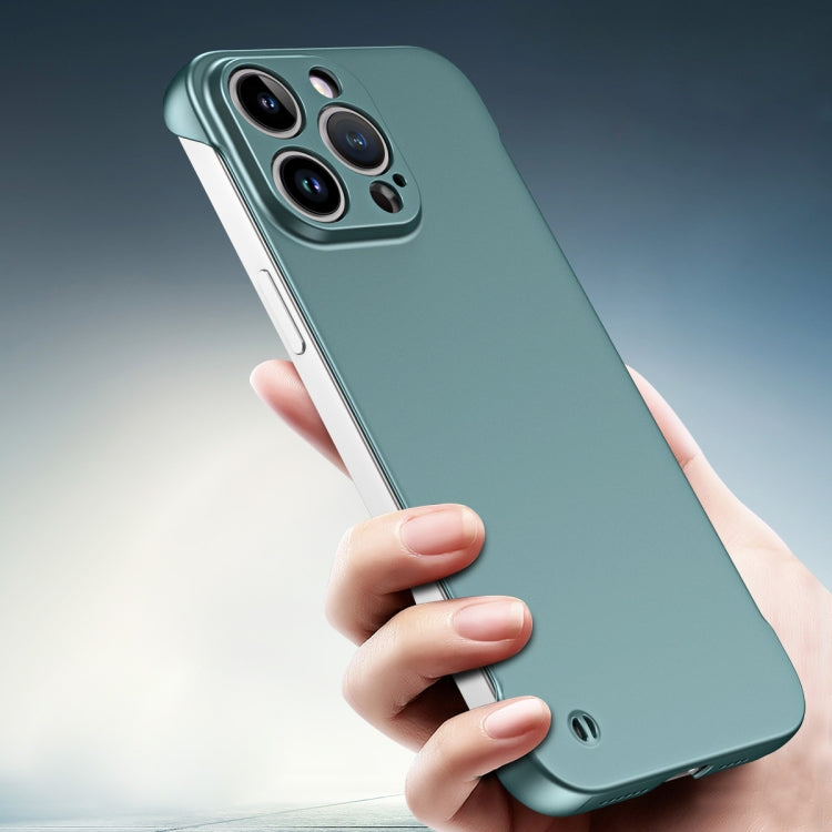 For iPhone 14 Plus Frameless Metallic Paint Hybrid PC Phone Case(Green)