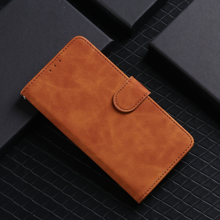 For Google Pixel 9 Pro Skin Feel Magnetic Flip Leather Phone Case(Brown)