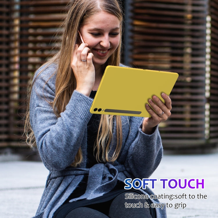 For Samsung Galaxy Tab S9+ Pure Color Liquid Silicone Shockproof Tablet Case(Yellow)