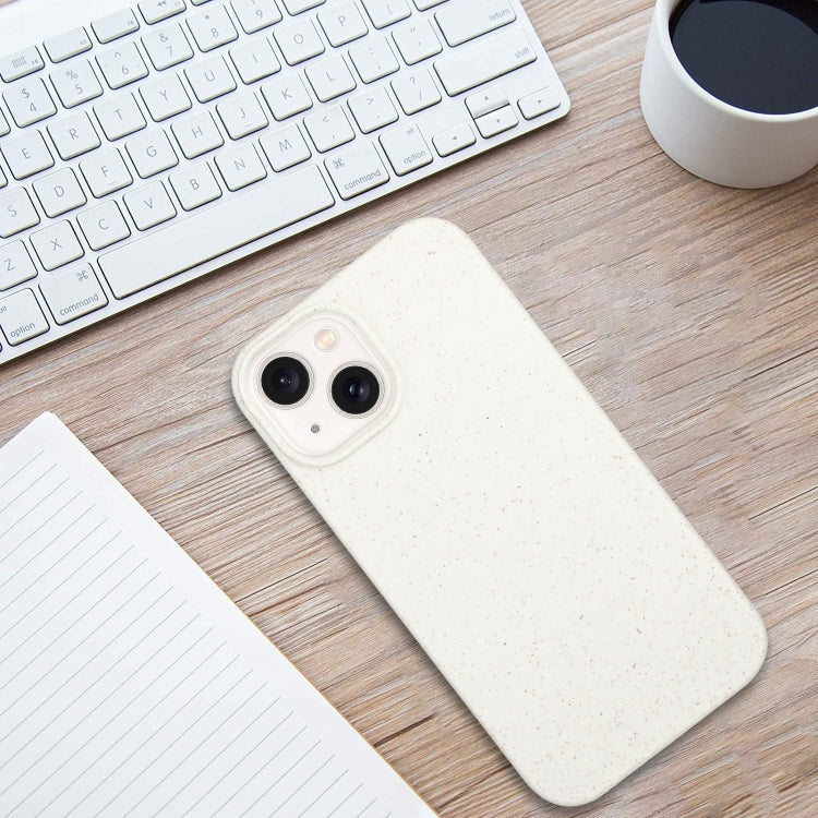 For iPhone 15 Wheat MagSafe Magnetic Straw Material + TPU Phone Case(White)