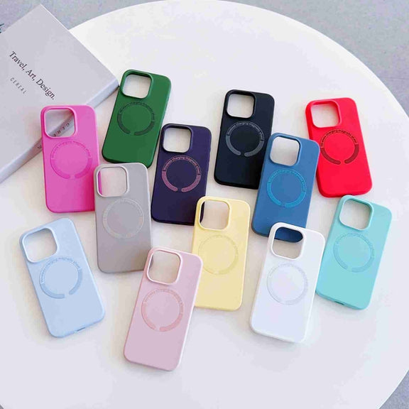 For iPhone 12 Pro Max MagSafe Magnetic Liquid Silicone Phone Case(Red)