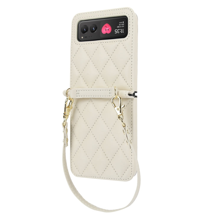 For Motorola Razr 40 Rhombic Texture Phone Case with Long & Short Lanyard(White)