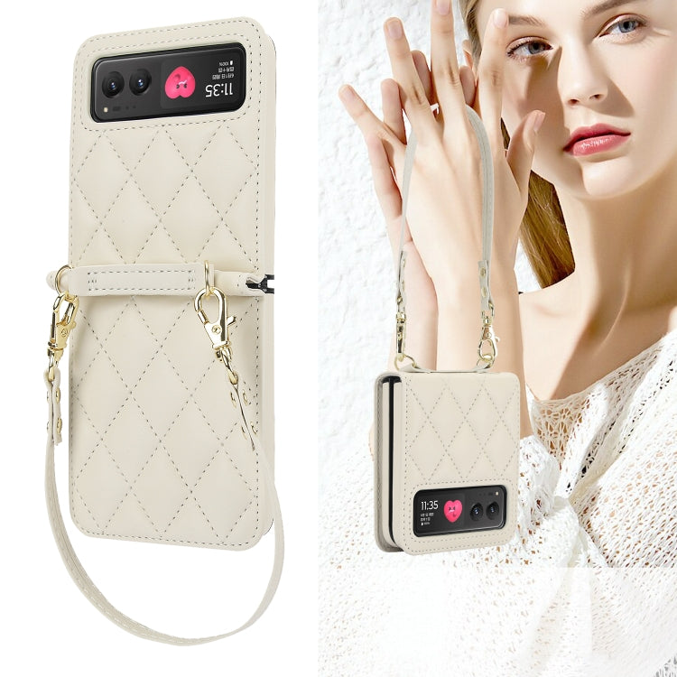 For Motorola Razr 40 Rhombic Texture Phone Case with Long & Short Lanyard(White)