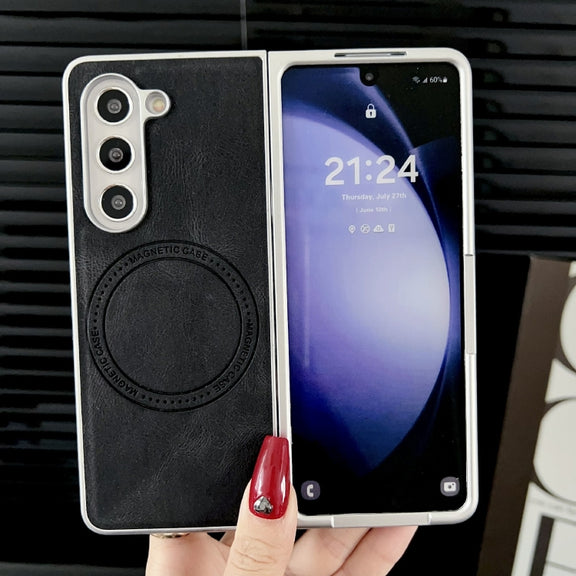 For Samsung Galaxy Z Fold5 Skin Feel Leather Texture MagSafe Pearlescent Paint Shockproof Phone Case(Black)