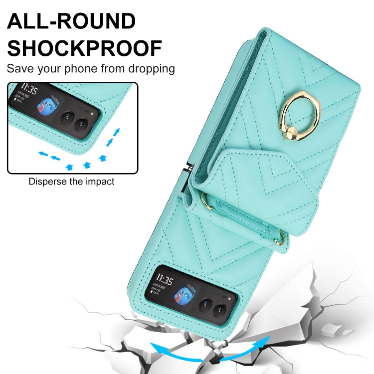 For Motorola Razr 40 V-shaped RFID Card Slot Phone Case with Ring Holder(Green)