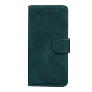 For Google Pixel 9 Skin Feel Pure Color Flip Leather Phone Case(Green)
