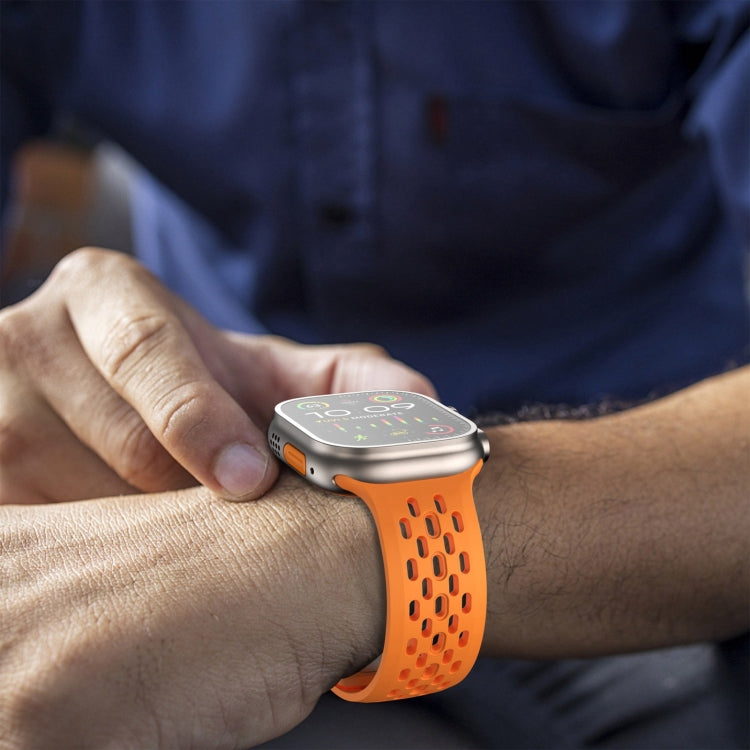 For Apple Watch 42mm Oval Holes Fluororubber Watch Band(Orange)