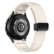 For Samsung Galaxy Watch 6 Magnetic Black Buckle Leather Silicone Watch Band(Starlight)