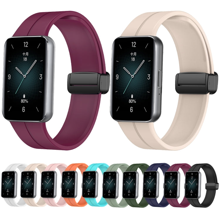 For Honor Band 9 Magnetic Folding Black Buckle Silicone Watch Band(Black)