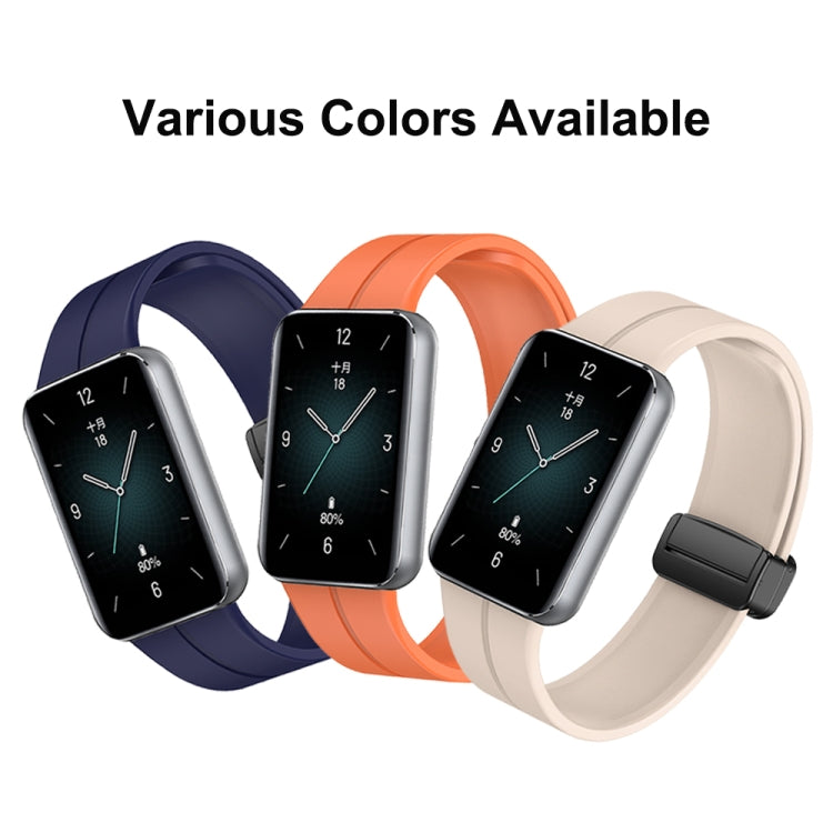 For Honor Band 9 Magnetic Folding Black Buckle Silicone Watch Band(Light Pink)