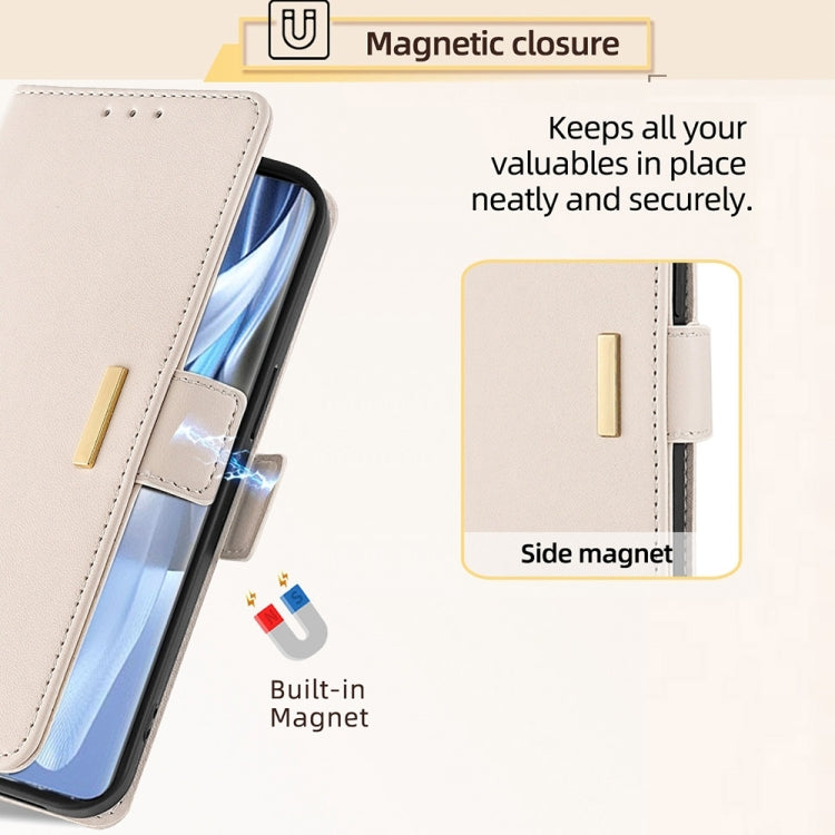 For Huawei Pura 70 5G Crossbody Chain Leather Phone Case(White)