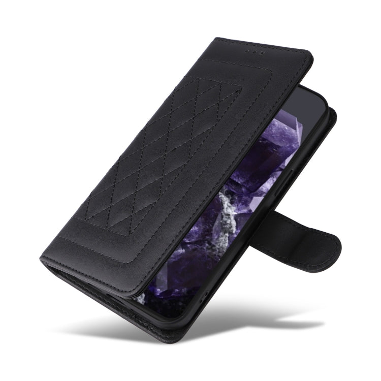 For Google Pixel 9 Pro Diamond Lattice Leather Flip Phone Case(Black)